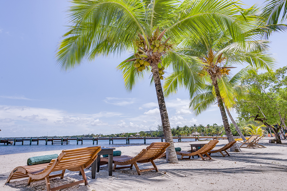 Marazul Beach and Pier